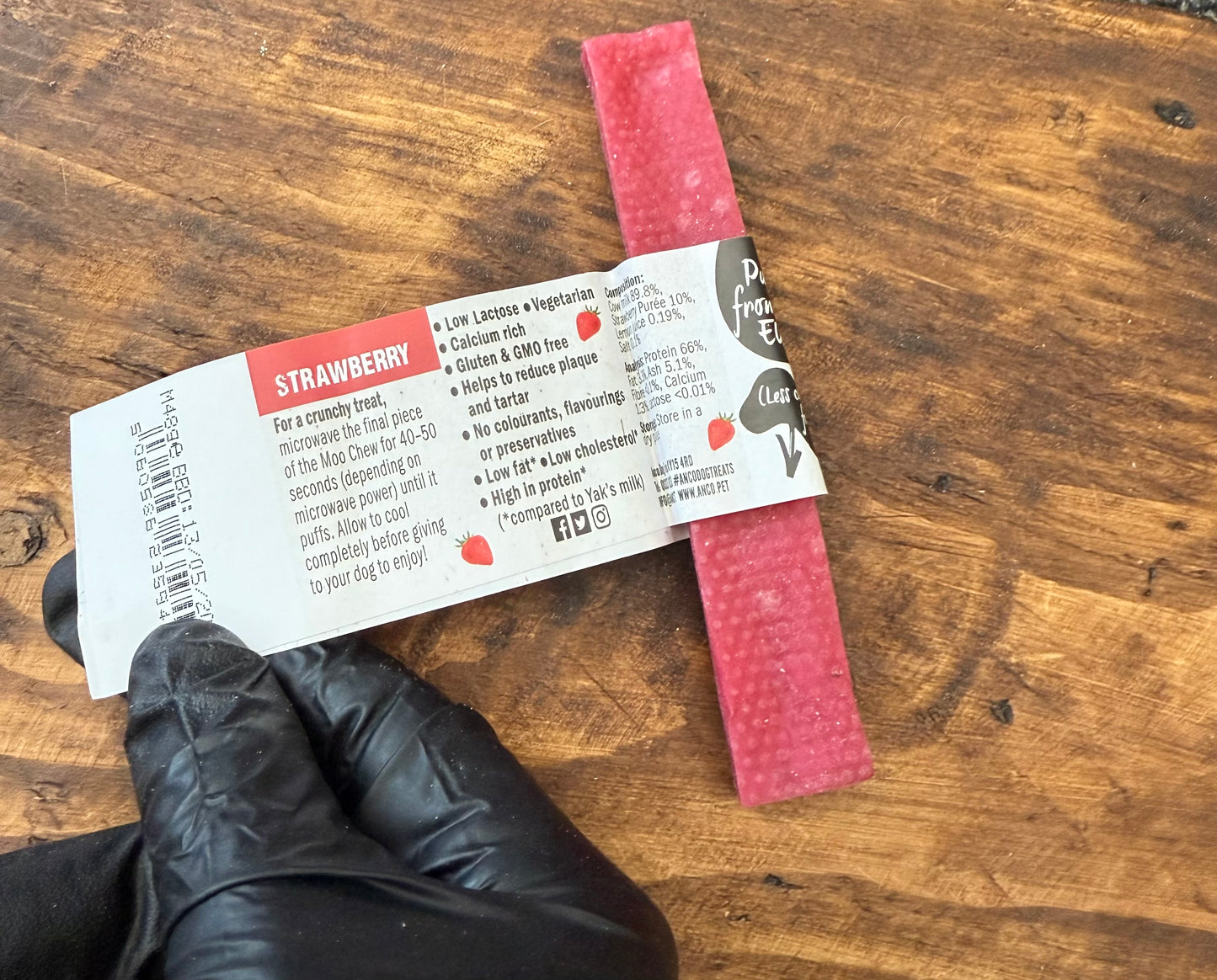 Yak Strawberry Milkshake Cheese Bar - Medium